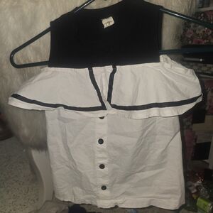 6 Adorable Girls tops